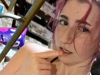 nude cam girl pic KarlaLitrenta