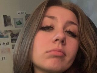 camslut video KatiesPiers