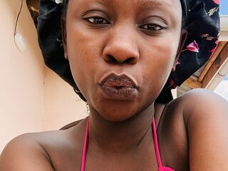 topless camgirl KendraKylian