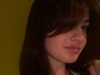 chatroom webcam pic KiliMinoa