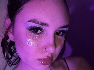 naughty cam girl LeandraJellison
