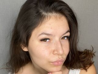 free jasmin webcam LeslieForest