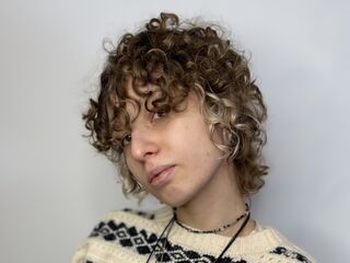 teasercam LilianHasegawa