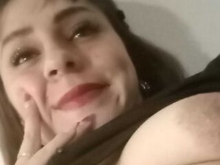 hot cam whore LizMegh
