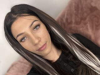 camgirl masturbating with sextoy LunaVixen