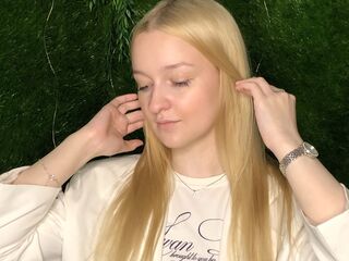 live webcam performer MadalineStehlik