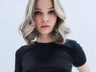 cam slut video chat MarielMessina