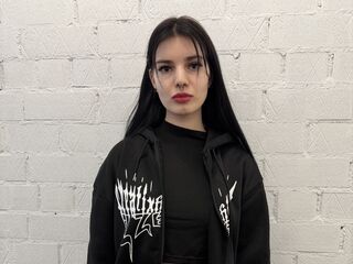 topless girl MaryettaBurgees