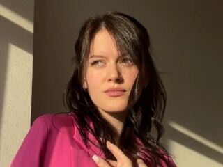 free cybersex MaudGuerrido