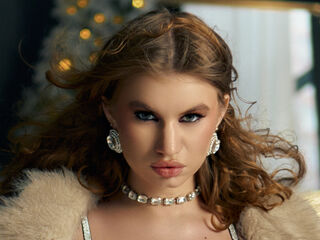 chat room picture MelanieJhonson