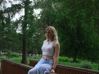 naughty webcamgirl MelisaMokriski