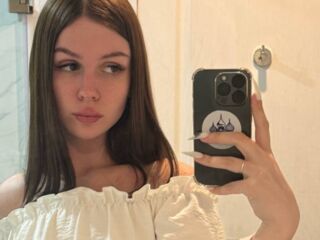 live sex cam MiaRioti