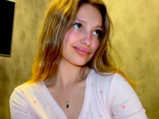camgirl playing with sex toy MileyWilson