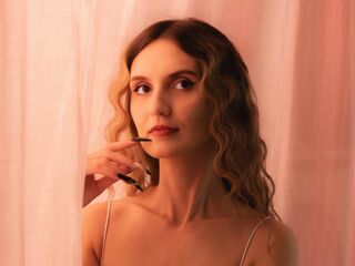 sexcam show MoonSeraphine