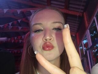 hot sex webcam NelleCauthorne