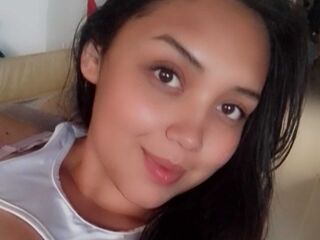 fingering webcamgirl NickyPalmer