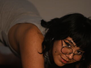 naughty webcam NoemieBlanche