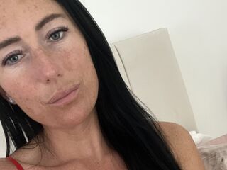 hot strip tease webcam OliviaaRosee