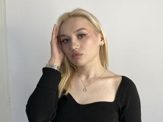 cam girl webcam PaulinePedrotti