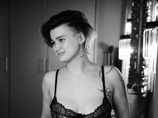 cam girl chatroom PeachBev