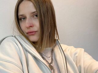 masturbating camgirl RebeccaBellore