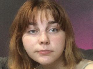 camwhore masturbating with sextoy ReneShif