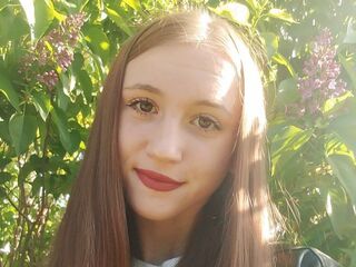 naughty camgirl masturbating RickiCriblez