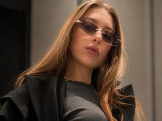 camgirl live sex photo RosamondLaich