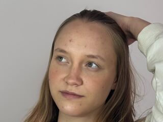 camslut video SharriDougan