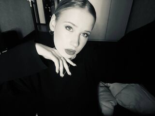 free webcam video SherieMcwayne