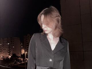 beautiful girl ShirleenWiens