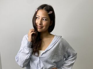 teaser cam SuzannHedtke