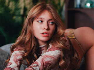 cam girl chat TianaTinn