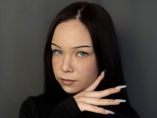 camgirl masturbating with dildo TiffanyRichards