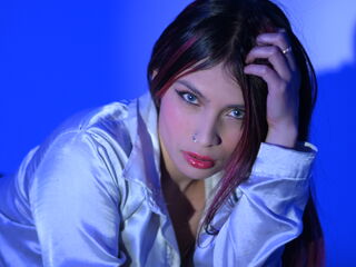free adult cam picture TiffanySuarez