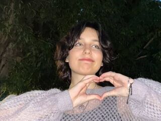 naked girl with live cam masturbating TulaStaines