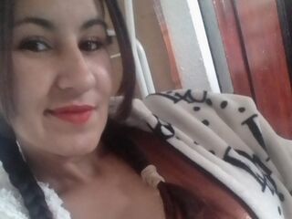 cam girl masturbating with dildo VaerySaenz