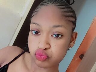 camwhore fingering pussy VelvetDarnell