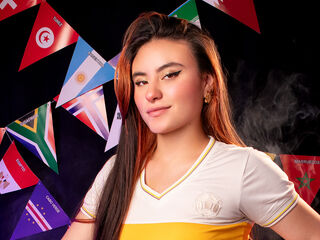 hot naked camgirl VeronicaLourdes