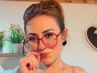 nude webcamgirl pic VictoriaFalon