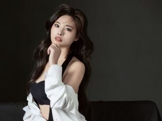 nude camgirl photo YunLulu