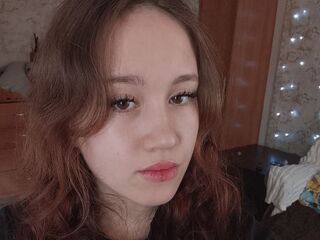 livesex cam girl YvettePreisner